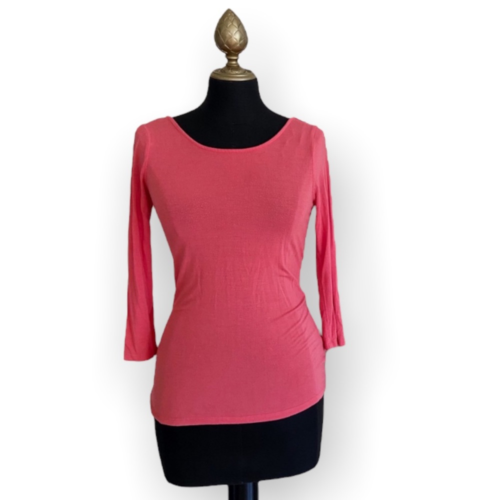 Guess Top Open Back Quarter Sleeve T-Shirt Pink Size Small